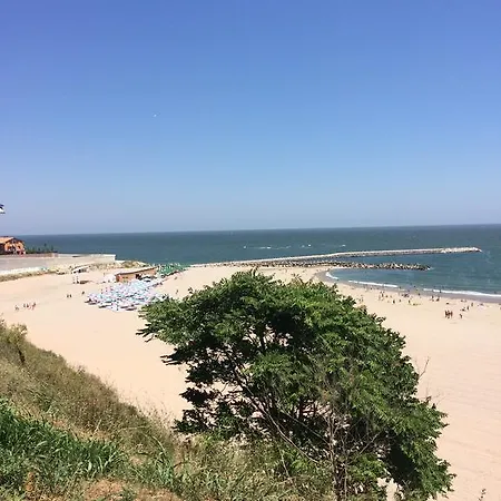 Apartman In Faleza Nord Area *